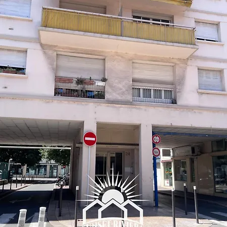 Apartmán Le Rossini Center Airco Parking For 4 By Sunset Antibes
